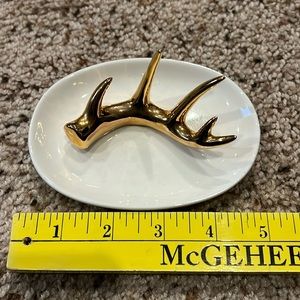 Antler Ring holder